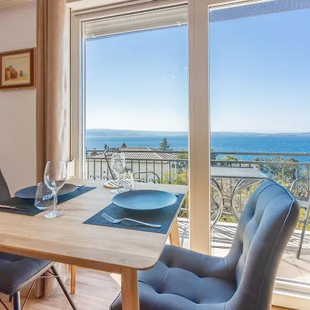 Beeindruckendes Nur 100 Meter Zum Mit Jacuzzi, Sauna, Meerblick, Wifi Appartamento Dramalj