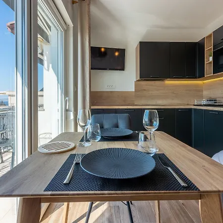 Beeindruckendes Nur 100 Meter Zum Mit Jacuzzi, Sauna, Meerblick, Wifi
