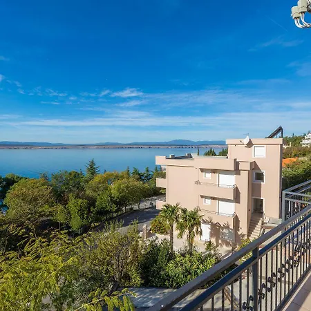 Beeindruckendes Nur 100 Meter Zum Mit Jacuzzi, Sauna, Meerblick, Wifi * Dramalj